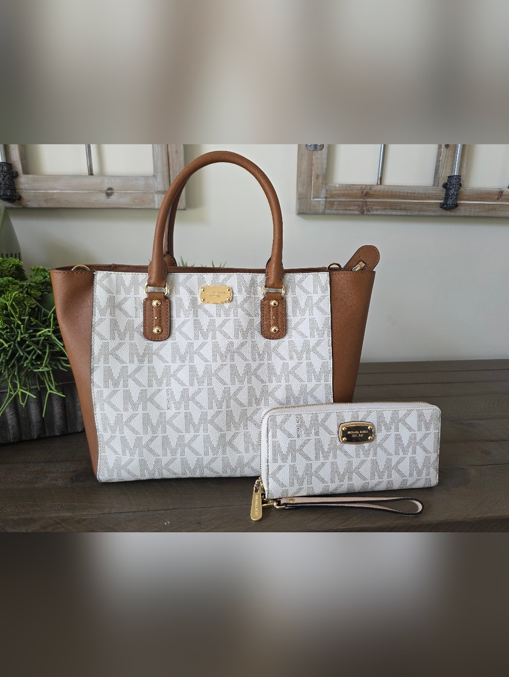 Michael Kors White and Brown Signature Tote with Wallet